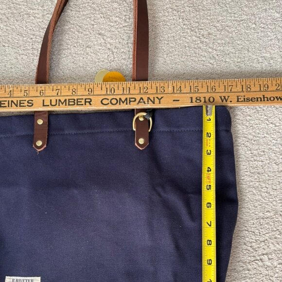 R Riveter Wilson Navy Canvas Tote - Picture 5 of 14